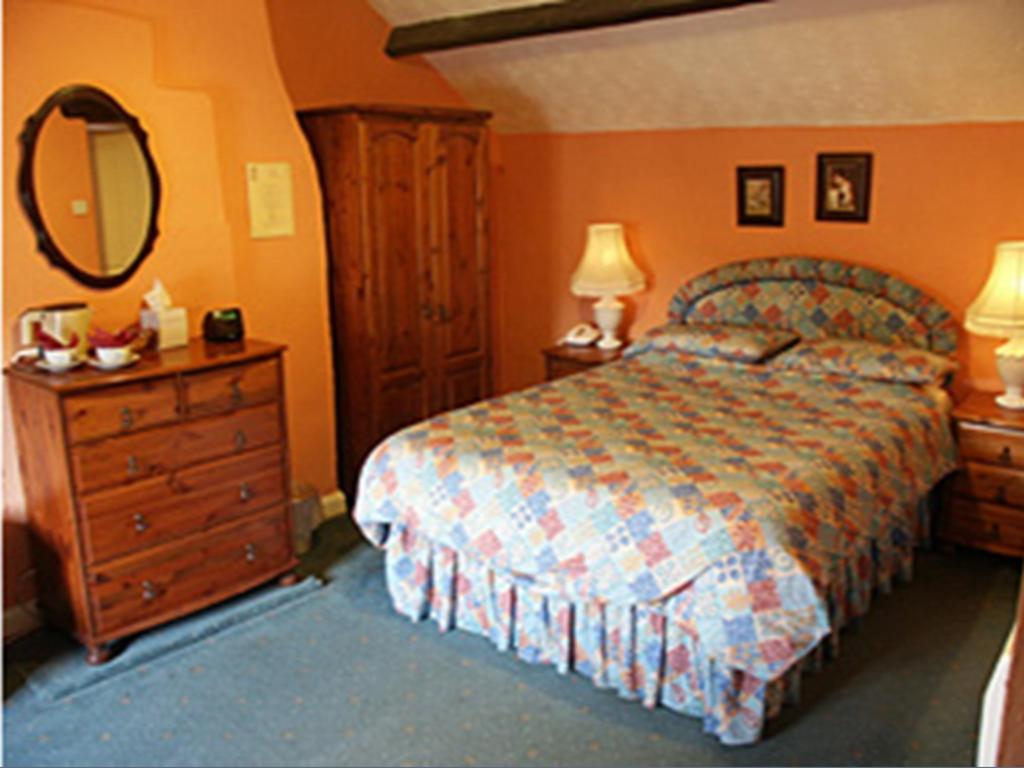 Hotel The Blacksmiths Arms 4*